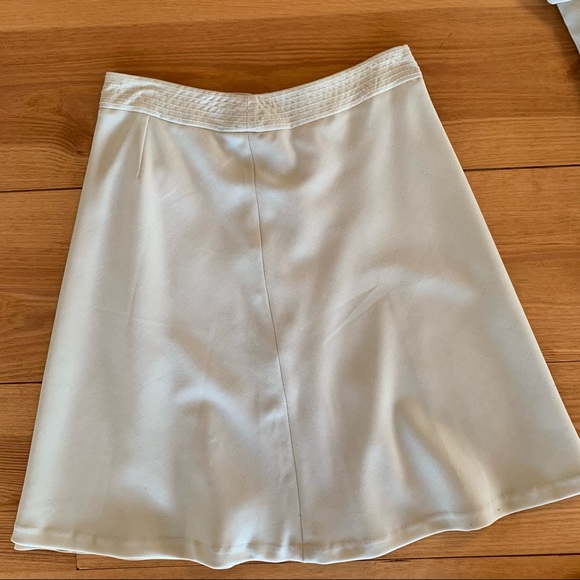 Ann Taylor 2 Piece Beige Suit Jacket and Skirt - Picture 12 of 16